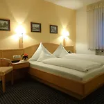 Hotel Buergerbraeu 3*