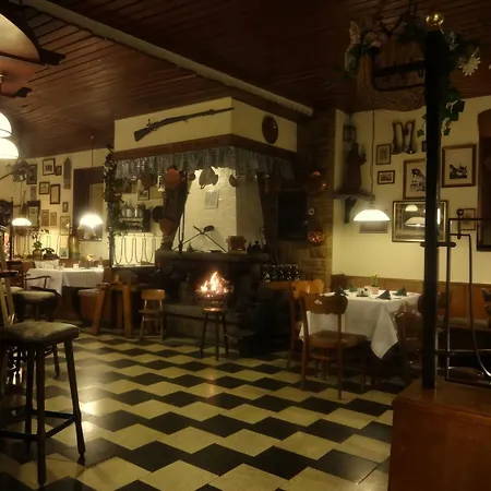 Hotel Buergerbraeu 3*