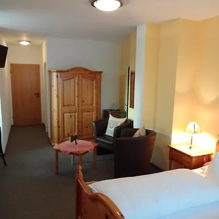 Buergerbraeu Hotel 3*